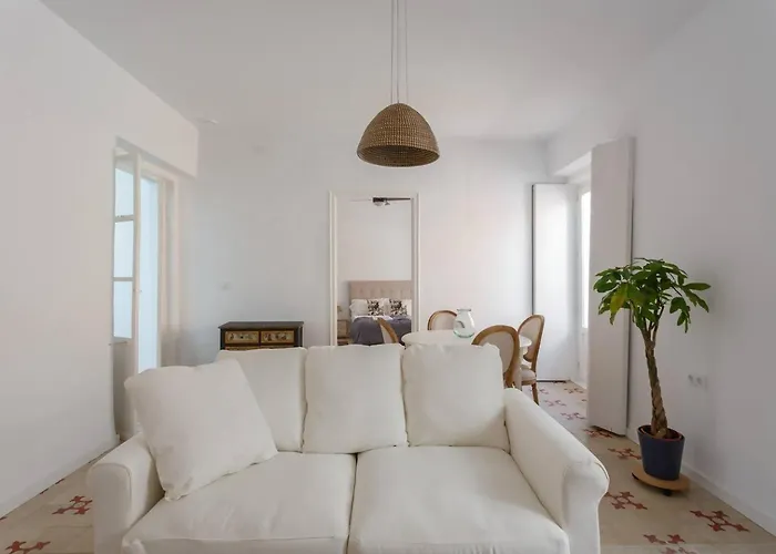 Sh La Casa Del Loro. Amplio Apartamento. * קדיז