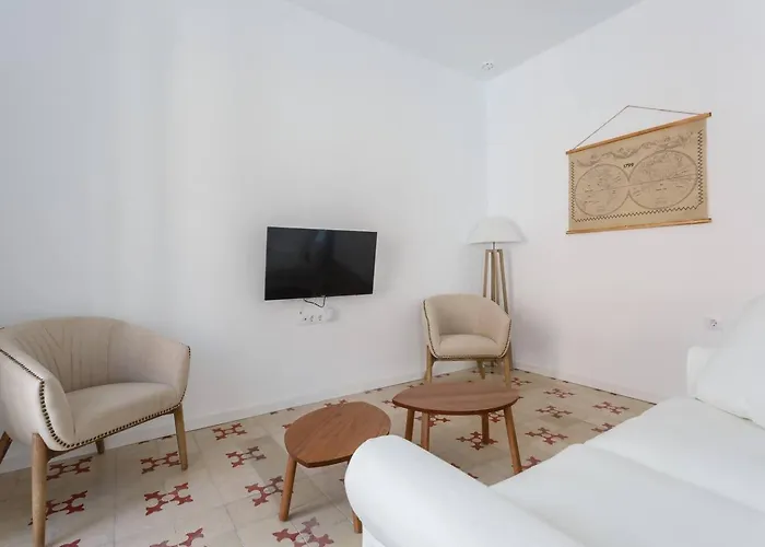 דירה Sh La Casa Del Loro. Amplio Apartamento. קדיז