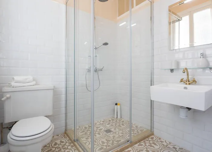 Sh La Casa Del Loro. Amplio Apartamento.