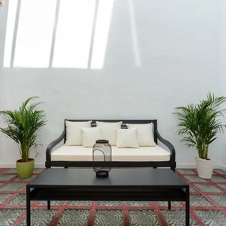 Simplyhosted La Casa Del Loro Apartment Cadiz