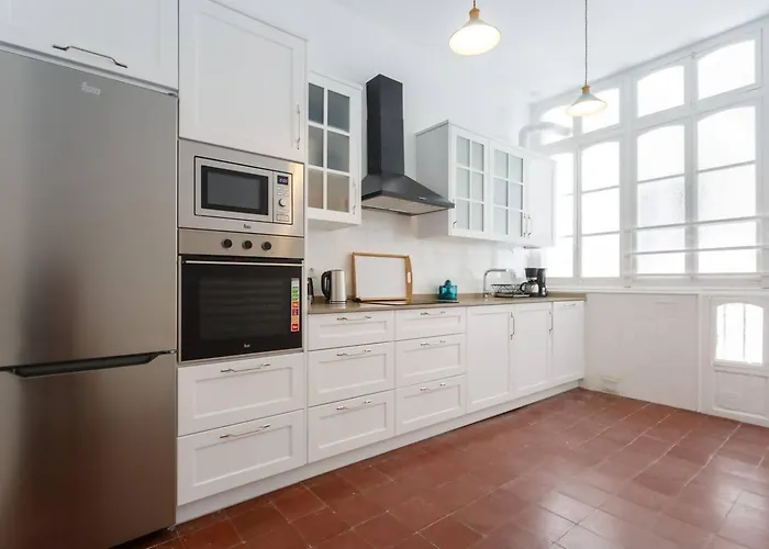 Sh La Casa Del Loro. Amplio Apartamento. *