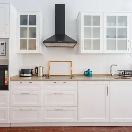 Sh La Casa Del Loro. Amplio Apartamento. *