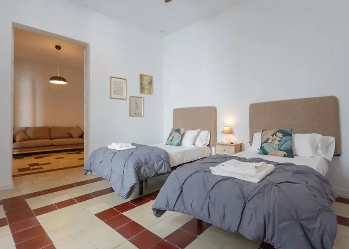 Apartamento Sh La Casa Del Loro. Amplio Apartamento. *